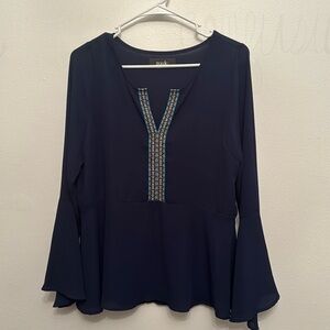 Boutique brand: zouk: Beautiful Bkue tunic Size Large